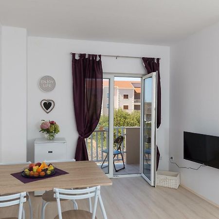 Apartman Rokolj 챠브타트 외부 사진