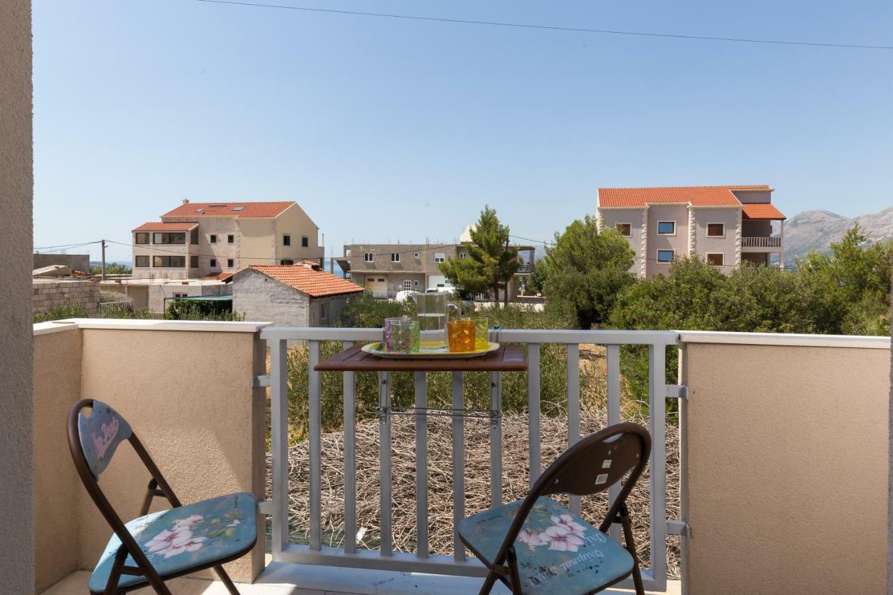 Apartman Rokolj 챠브타트 외부 사진