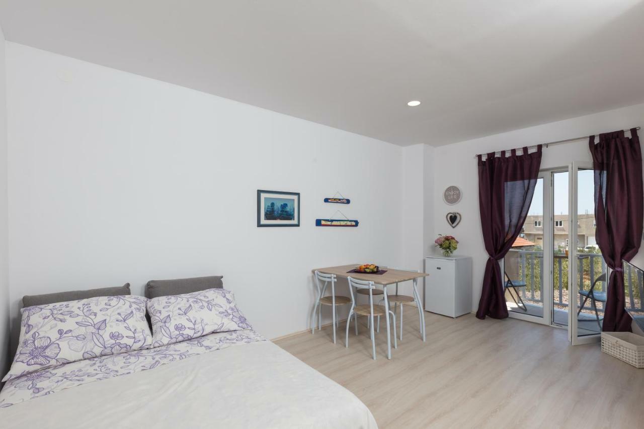 Apartman Rokolj 챠브타트 외부 사진