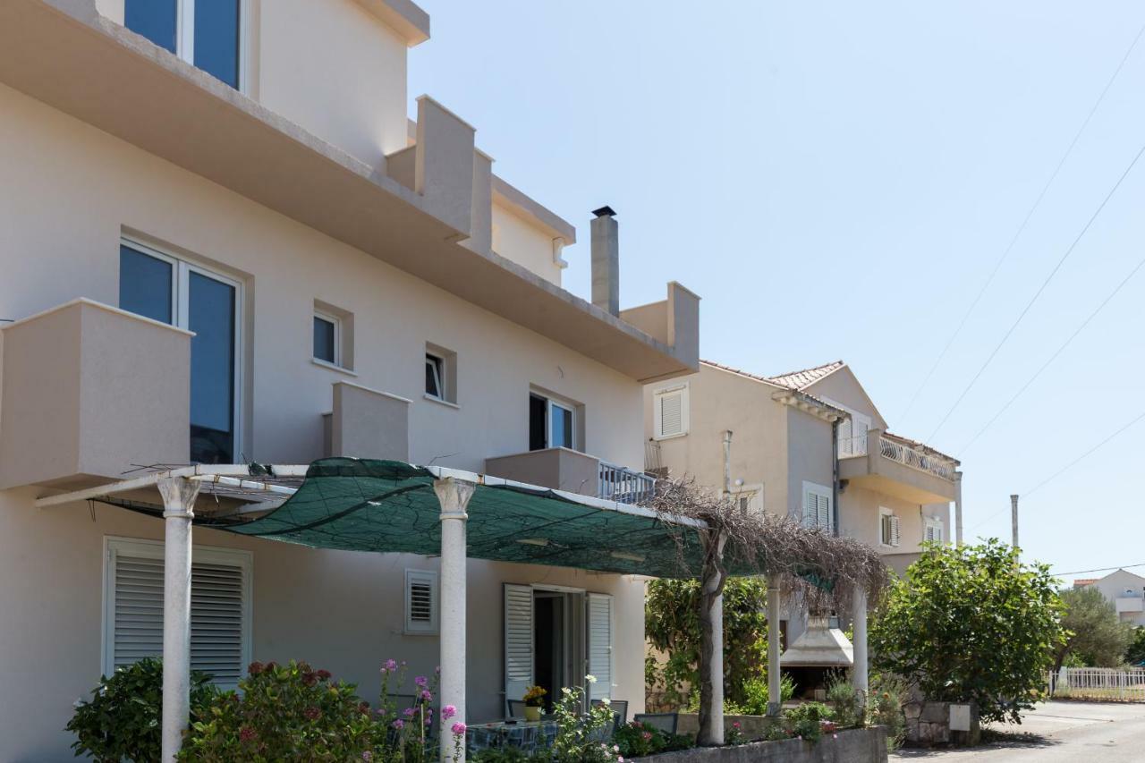 Apartman Rokolj 챠브타트 외부 사진