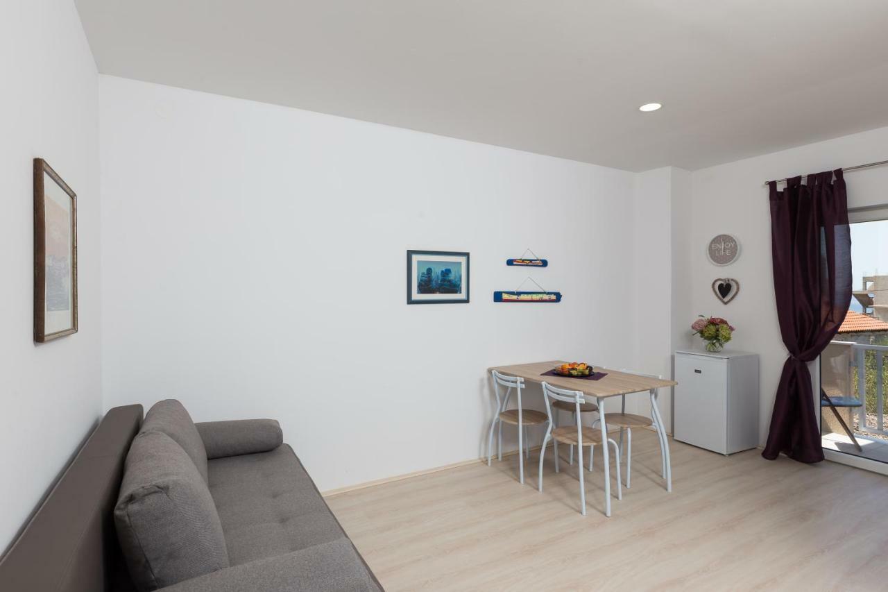 Apartman Rokolj 챠브타트 외부 사진